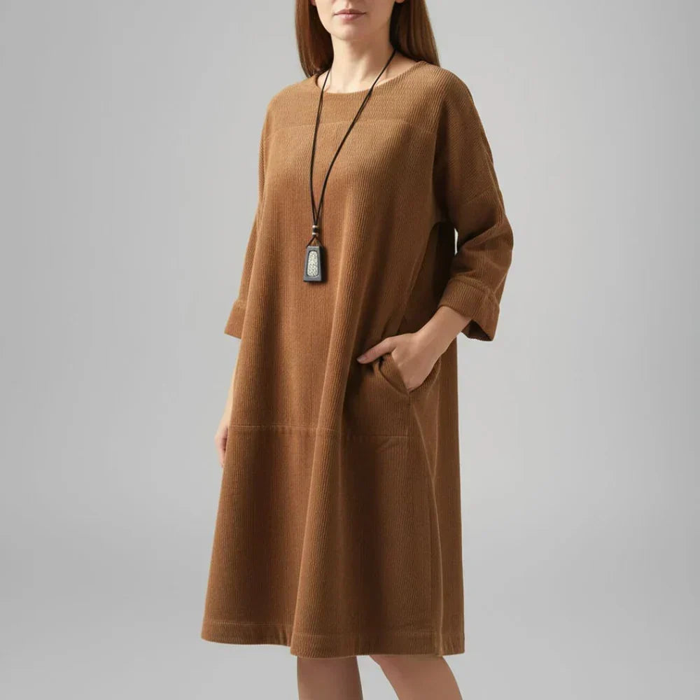 Amy™ | Relaxed Corduroy Midi Dress